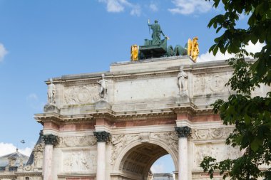 Tarihi bina Paris'te Fransa