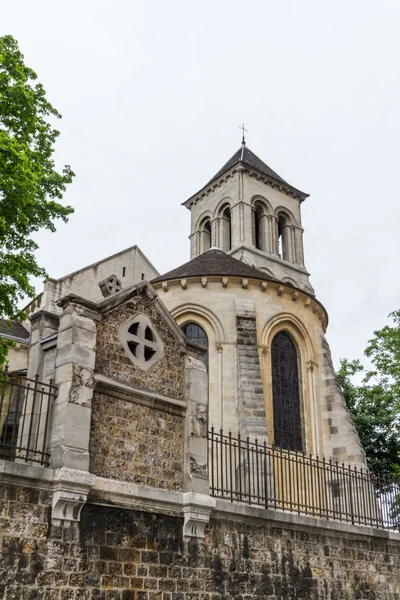 Tarihi bina Paris'te Fransa — Stok fotoğraf