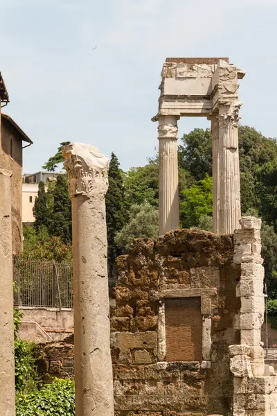 Ruinas del Teatro di Marcello, Roma - Italia — Foto de Stock