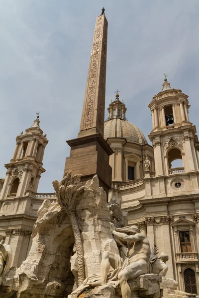 聖 agone 広場ナヴォーナ, ローマ, イタリアの近隣 — ストック写真