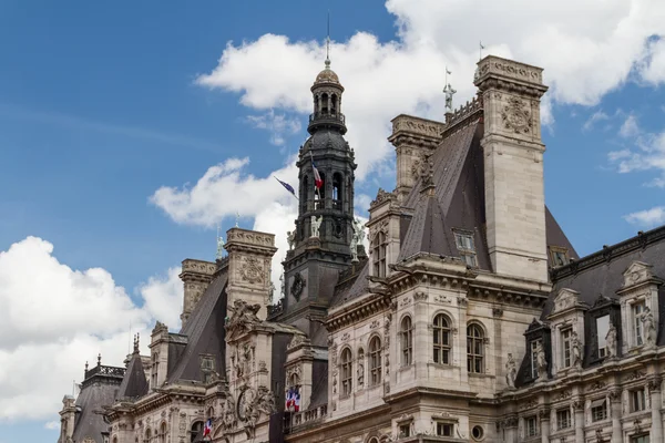 Edificio histórico en París Francia — Foto de Stock