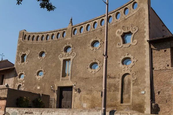 Grote kerk in het centrum van rome, Italië. — Stockfoto