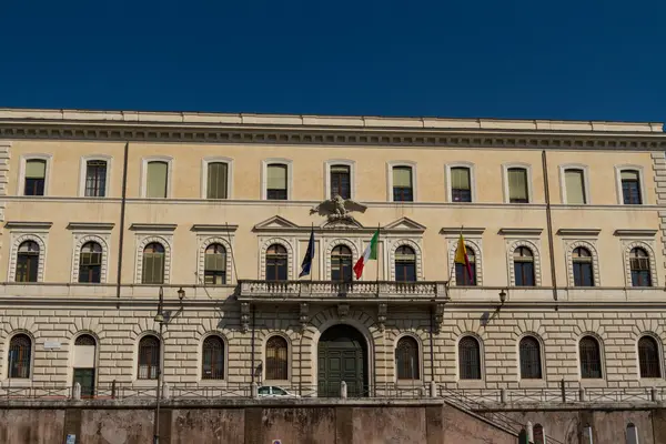 Rome, Italie. Détails architecturaux typiques de la vieille ville — Photo