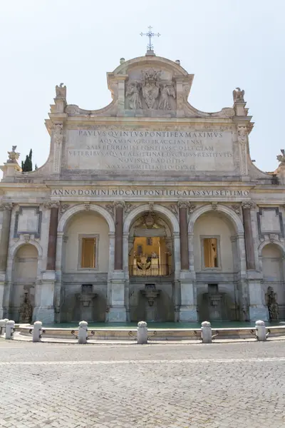 イタリア、ローマ中心地の素晴らしい教会. — ストック写真