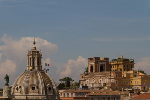 Roma, Italia. Típicos detalles arquitectónicos de la ciudad vieja —  Fotos de Stock