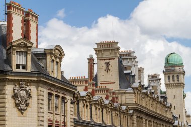 Tarihi bina Paris'te Fransa