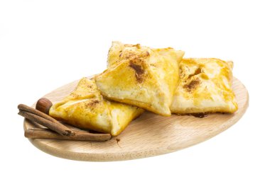 Patty ile elma ve tarçın