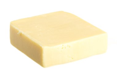 Beyaz arkaplanda izole edilmiş peynir