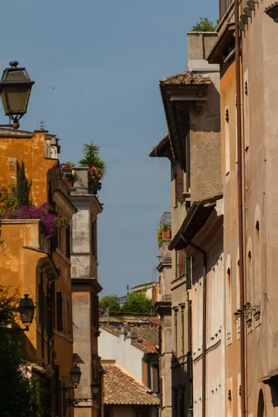 Rome, Italie. Détails architecturaux typiques de la vieille ville — Photo