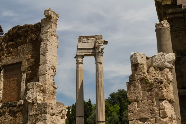 Ruiny teatro di marcello, Řím - Itálie — Stock fotografie