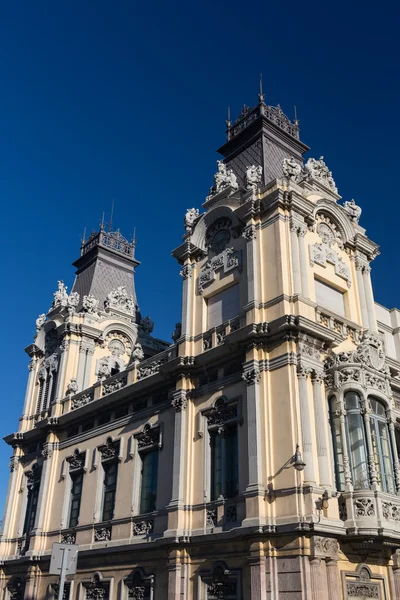 Hamnen i Barcelona byggnad i staden Barcelona (Spanien) — Stockfoto