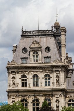 Tarihi bina Paris'te Fransa