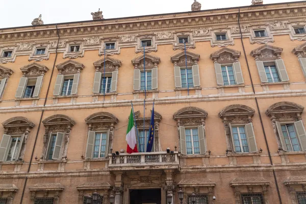 ローマ、イタリア。旧市街の典型的なアーキテクチャの詳細 — ストック写真