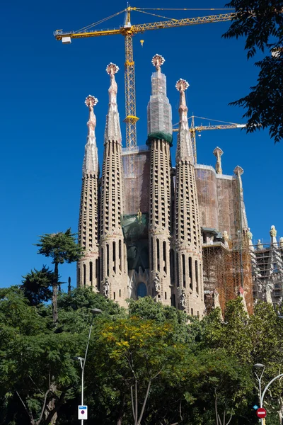 Barcelona Spanje - 28 oktober: La Sagrada Familia - de impressiv — Stockfoto