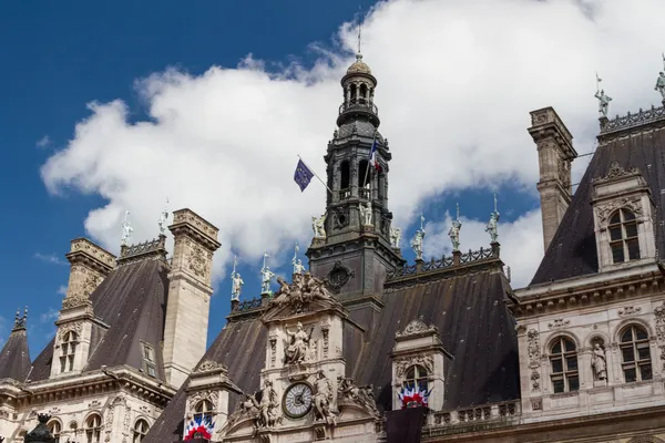 Edificio histórico en París Francia —  Fotos de Stock