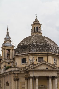 Roma 'daki Piazza del Popolo
