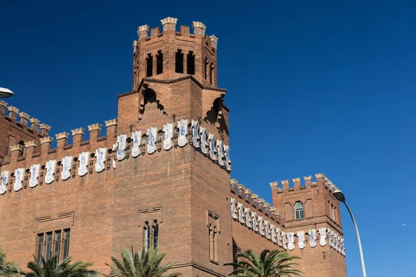 Barcelona Ciudadela Tres Castillo del Dragón por Domenech i Montaner a — Foto de Stock