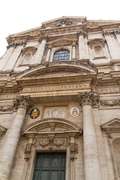 Große kirche im zentrum von rom, italien. — Stockfoto