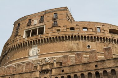 genellikle castel sant'angel bilinen hadrian Mozolesi