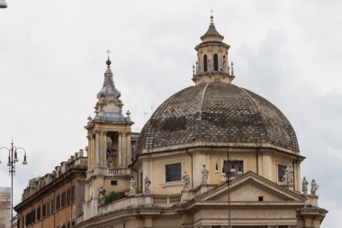Roma 'daki Piazza del Popolo