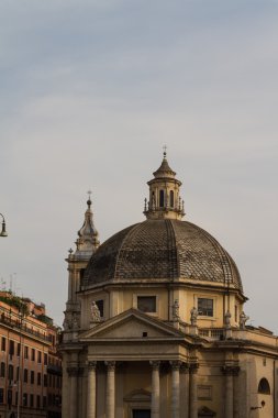 Roma 'daki Piazza del Popolo