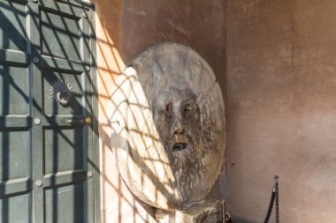 ağız gerçek, Roma, İtalya