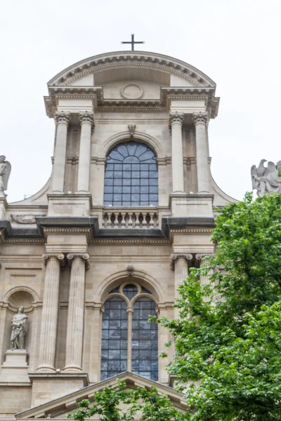 Historisk bygning i Paris Frankrike – stockfoto