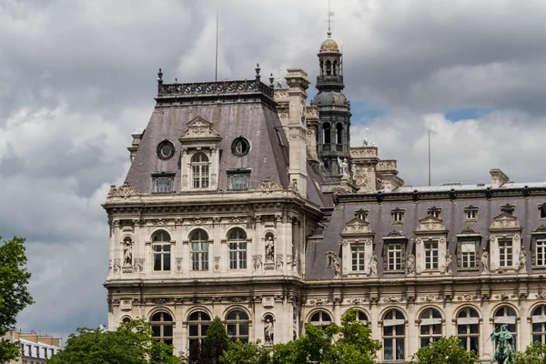 Edificio histórico en París Francia —  Fotos de Stock