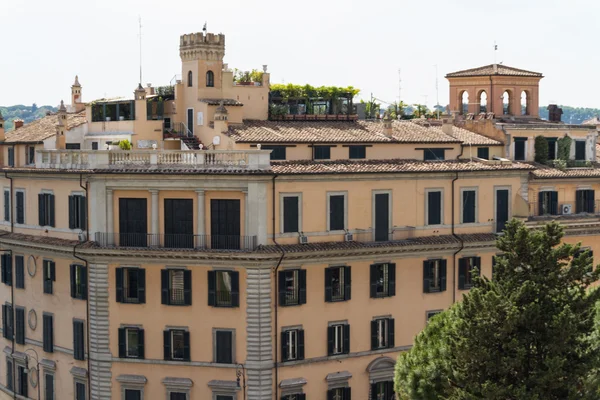 로마, 이탈리아입니다. 오래 된 도시의 전형적인 건축 세부 사항 — 스톡 사진