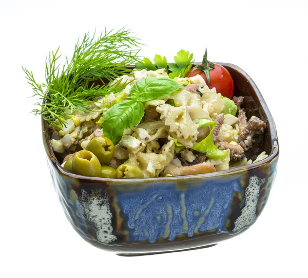 Макаронный салат с морепродуктами — стоковое фото