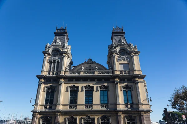 Hamnen i Barcelona byggnad i staden Barcelona (Spanien) — Stockfoto