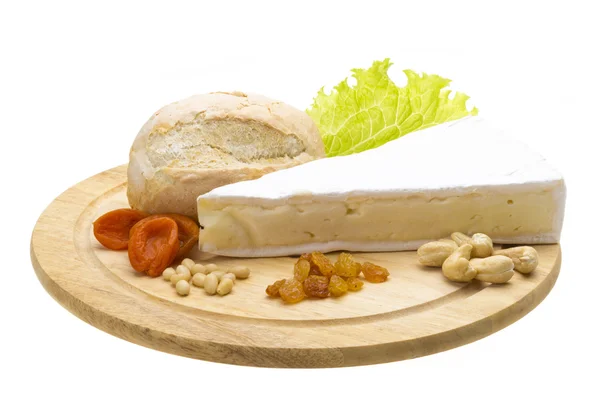 Кусок сыра Бри — стоковое фото