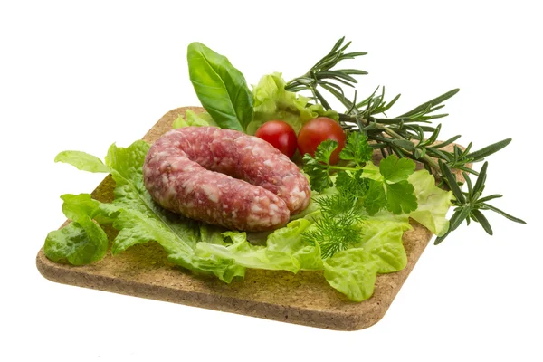 Salami con romero, ensalada y tomate — Foto de Stock
