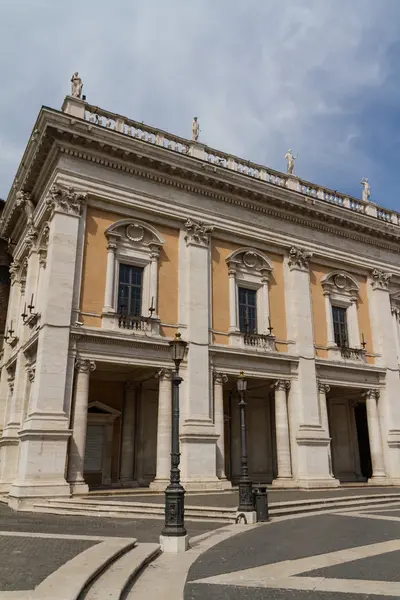 Campidoglio platz in rom — Stockfoto