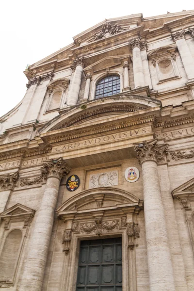 Grande igreja no centro de Roma, Itália . — Fotografia de Stock