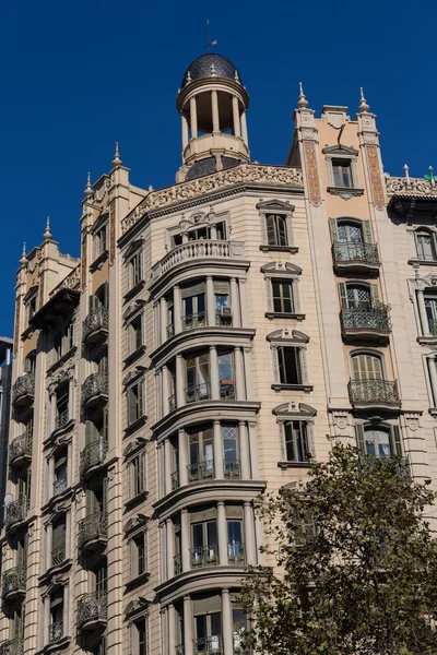 Fachadas de edifícios de grande interesse arquitetônico na cidade o — Fotografia de Stock