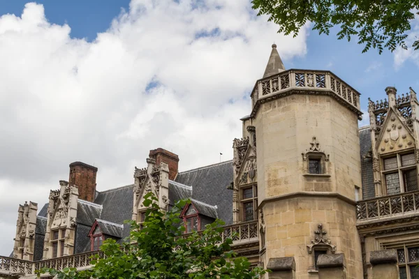 Palazzo storico a Parigi Francia — Foto Stock