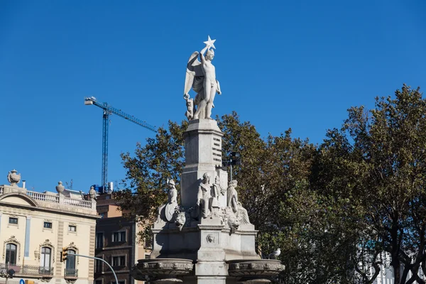 Fachadas de edificios de gran interés arquitectónico en la ciudad o — Foto de Stock