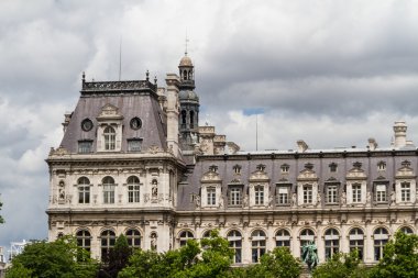 Tarihi bina Paris'te Fransa