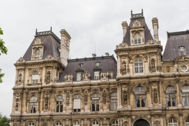 Tarihi bina Paris'te Fransa