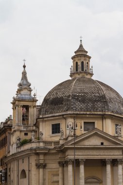 Roma 'daki Piazza del Popolo