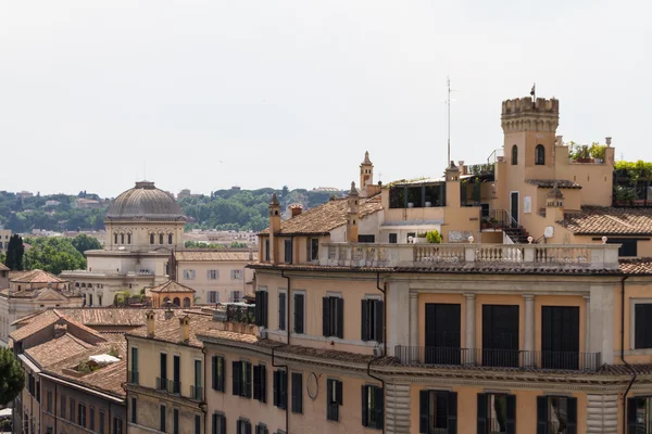 Rome, Italie. Détails architecturaux typiques de la vieille ville — Photo