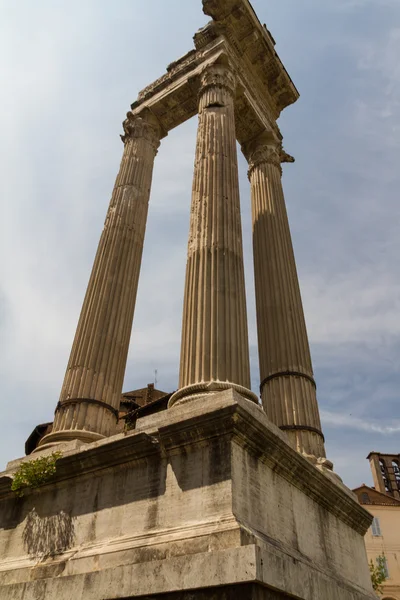 Ruins by Teatro di Marcello, Rome - Italy — Stock Photo, Image