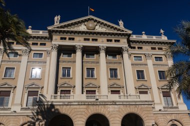 askeri hükümet binası.