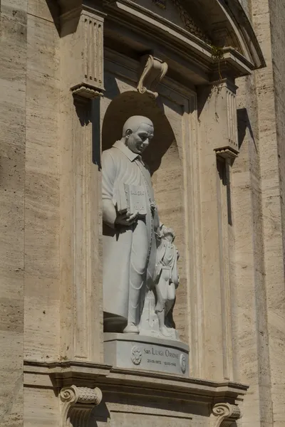 Große kirche im zentrum von rom, italien. — Stockfoto