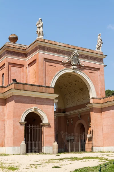 Rome, Italië. typische architectonische details van de oude stad — Stockfoto