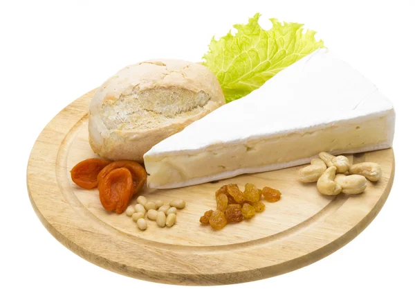 Trozo de queso Brie —  Fotos de Stock