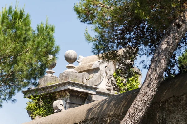 Rome, Italië. typische architectonische details van de oude stad — Stockfoto