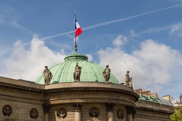 Történelmi épület Párizs Franciaország — Stock Fotó
