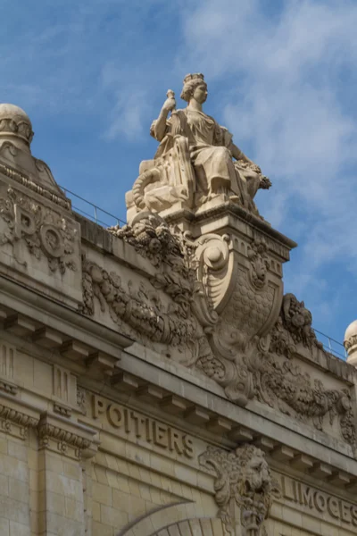 Historisk byggnad i paris Frankrike — Stockfoto